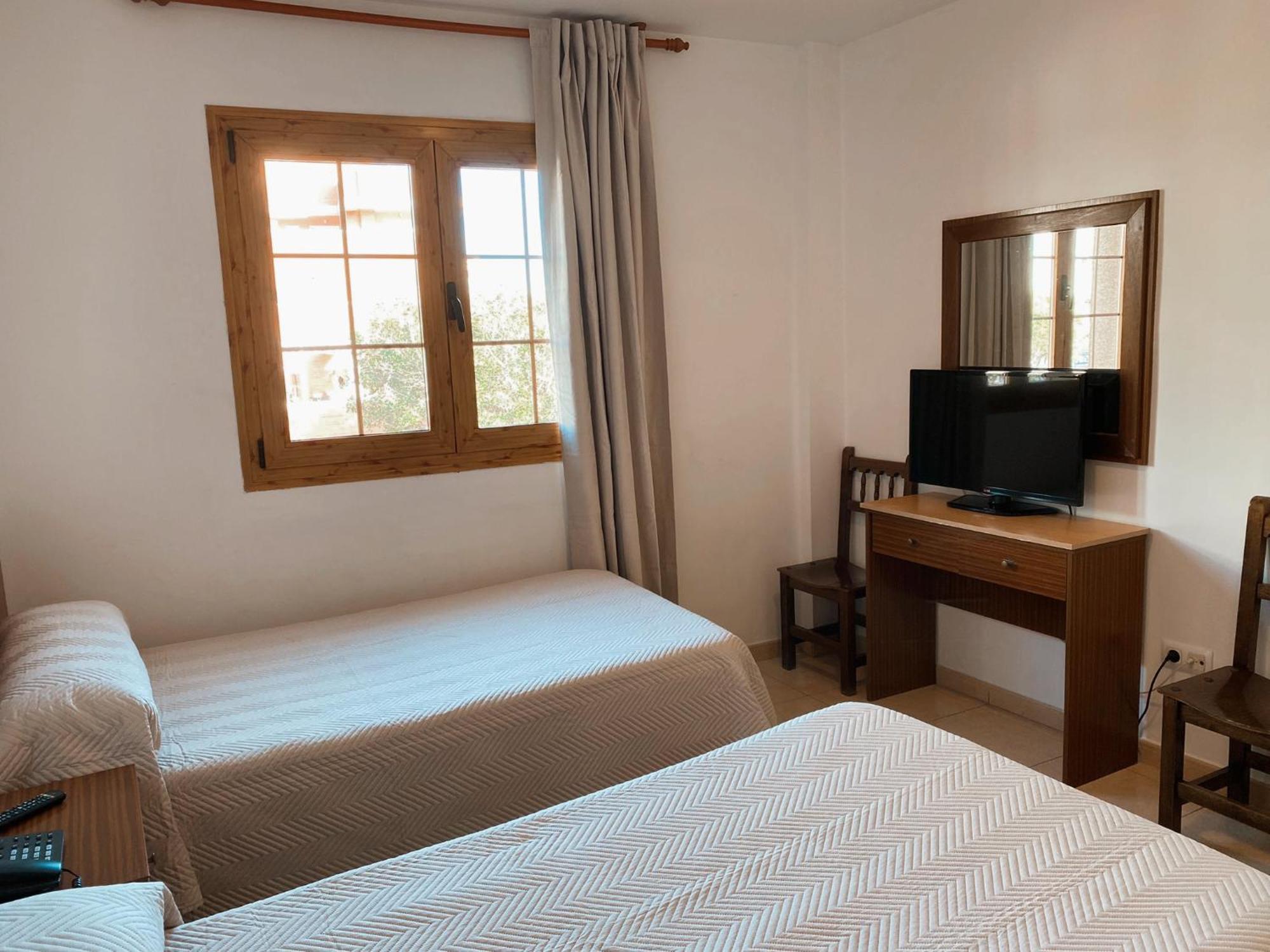 Guest house Torrecardenas